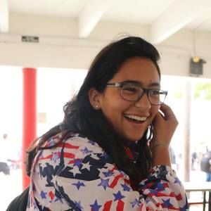 Meet your Posher, Camila